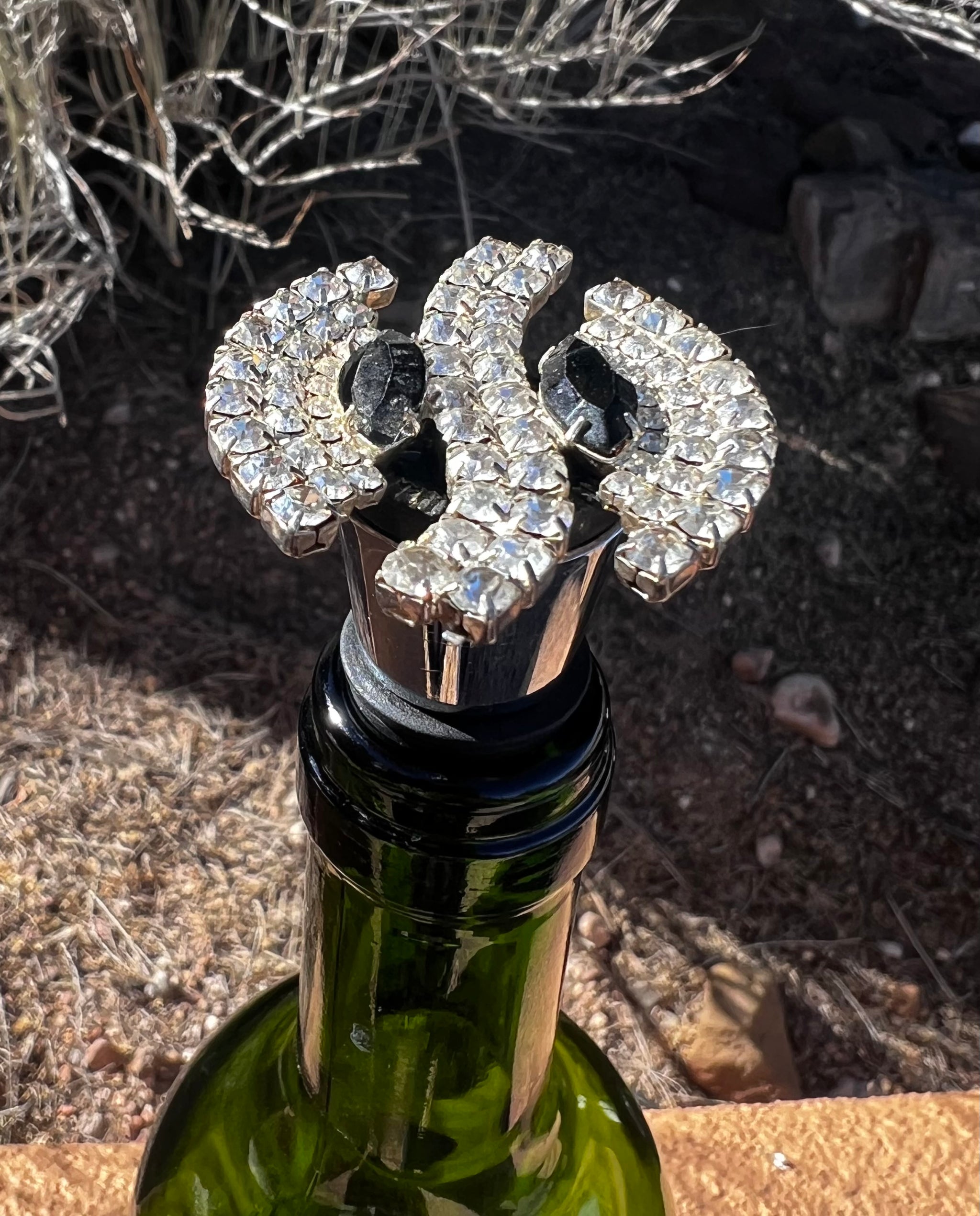 Wine Stoppers – swingingolive